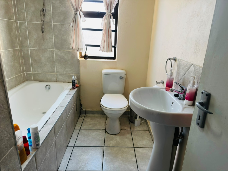 2 Bedroom Property for Sale in Quaggafontein Free State